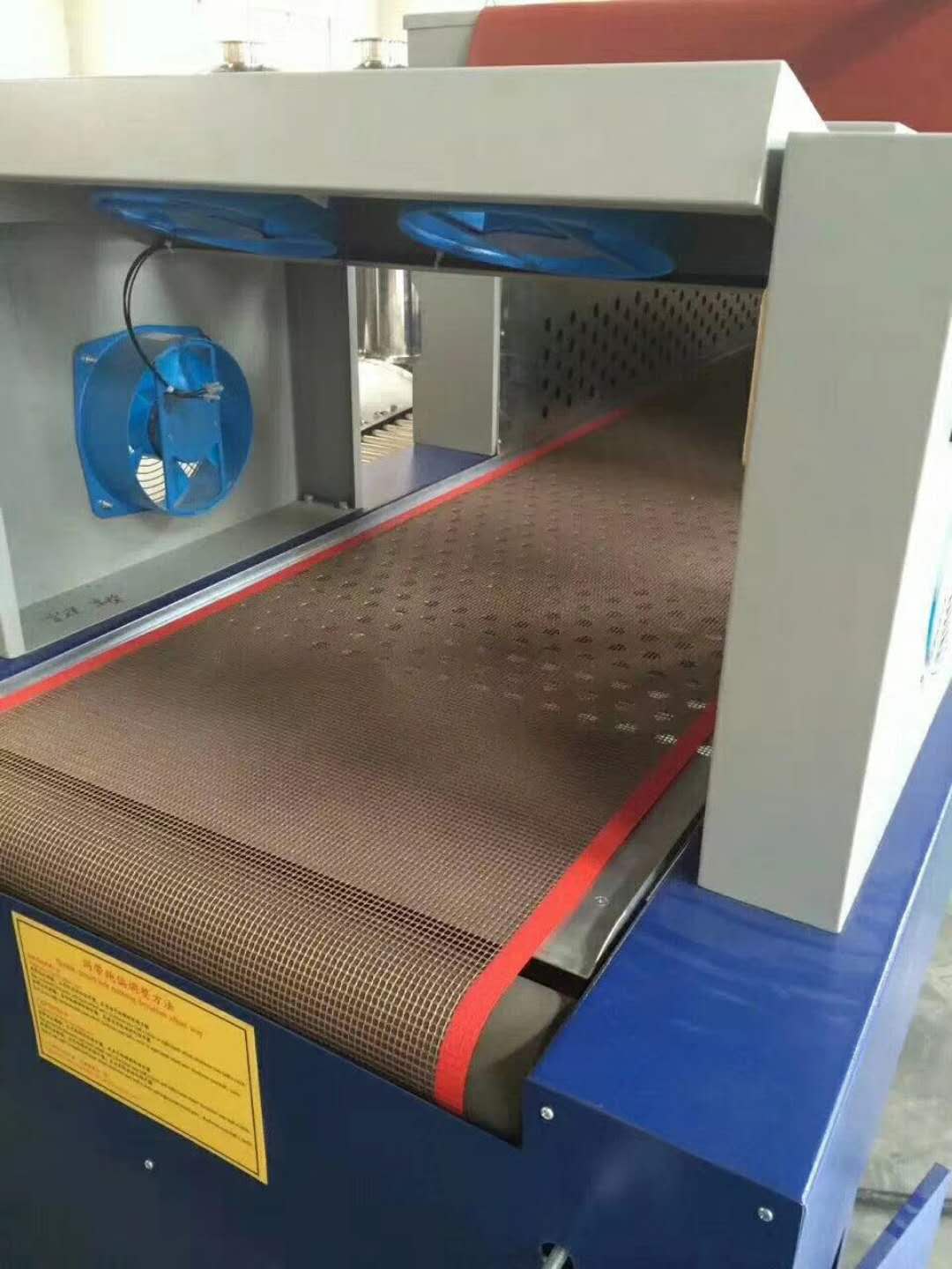 Grid conveyer belt